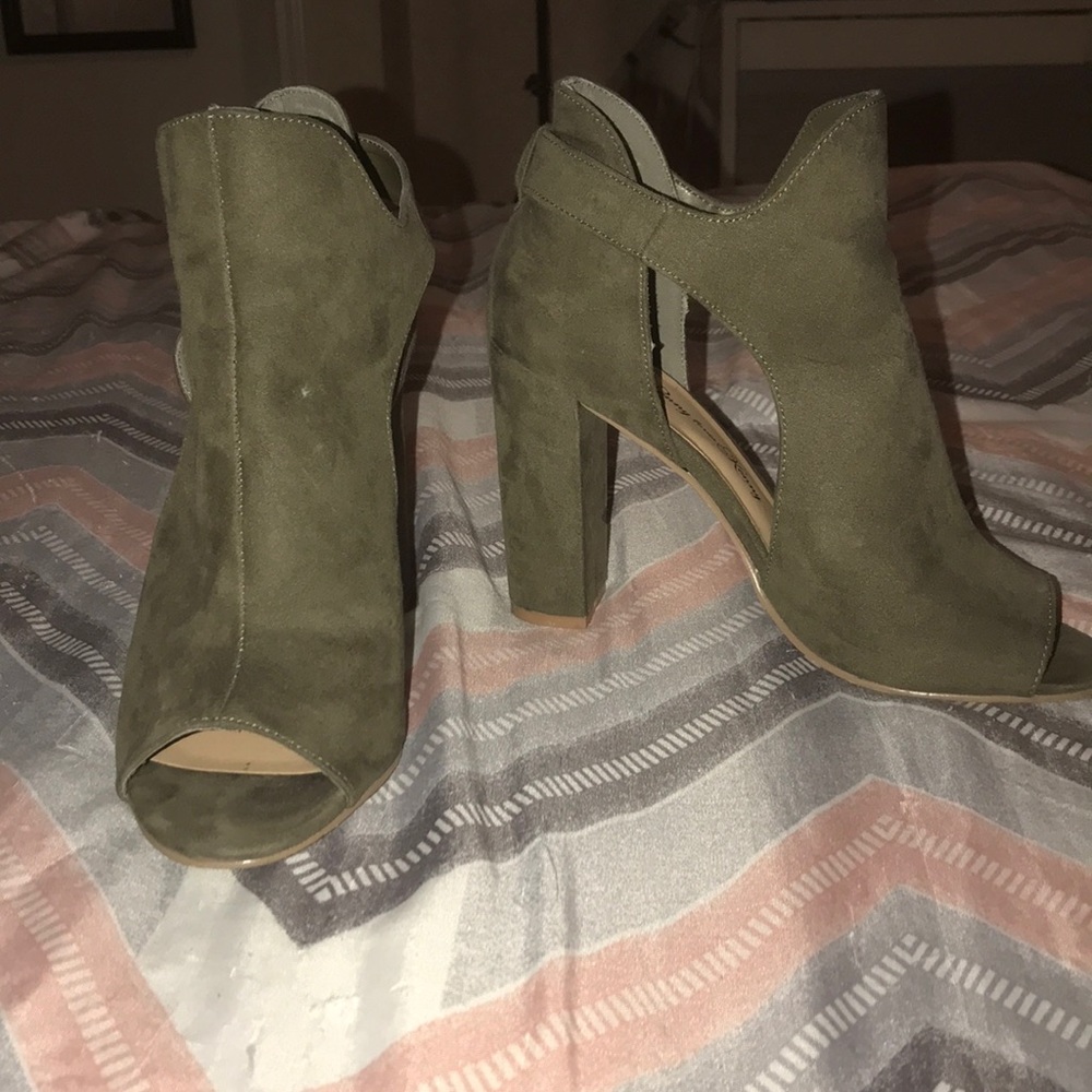 Tacones verdes